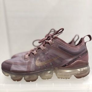 Wmns Nike VaporMax